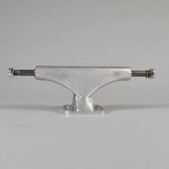 Bullet 130 Silver Skateboard Trucks 7.6''