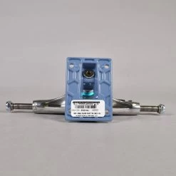 Thunder Trucks Jenn Soto Pro 148 Hollow Lights Skateboard Trucks - 8.25'' -Pro skate shop thunder trucks jenn soto pro 148 hollow lights skateboard trucks 8 25 p64444 145338 image