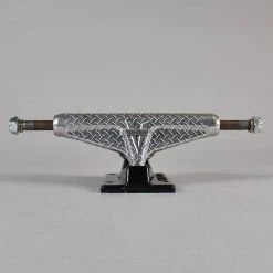 Venture Trucks Shanahan Pro (Polished/Black) 5.0 Skateboard Trucks - 7.6''