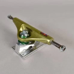 Venture Trucks X Shake Junt V-Hollow 5.6 Skateboard Trucks - 8.25'' -Pro skate shop venture trucks x shake junt v hollow 5 6 skateboard trucks 8 25 p65063 146466 image